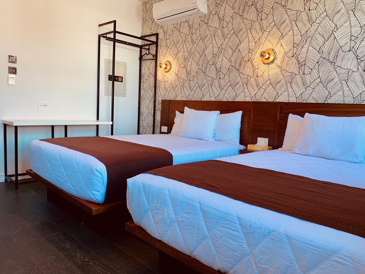H By H Hospitality Hotel Лос Анджелис Екстериор снимка